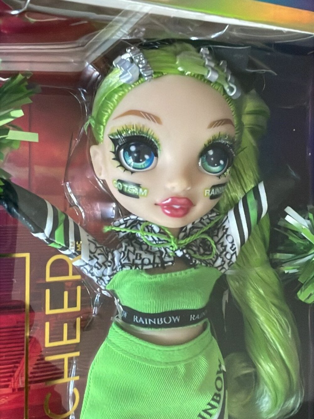 Rainbow High Cheer Jade Hunter 11" Original Doll Green  Hair Pom Poms